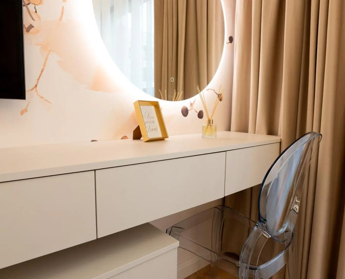 Soni Exclusive Apartments Plaza With Private Parking & Self Check-In Bucharest