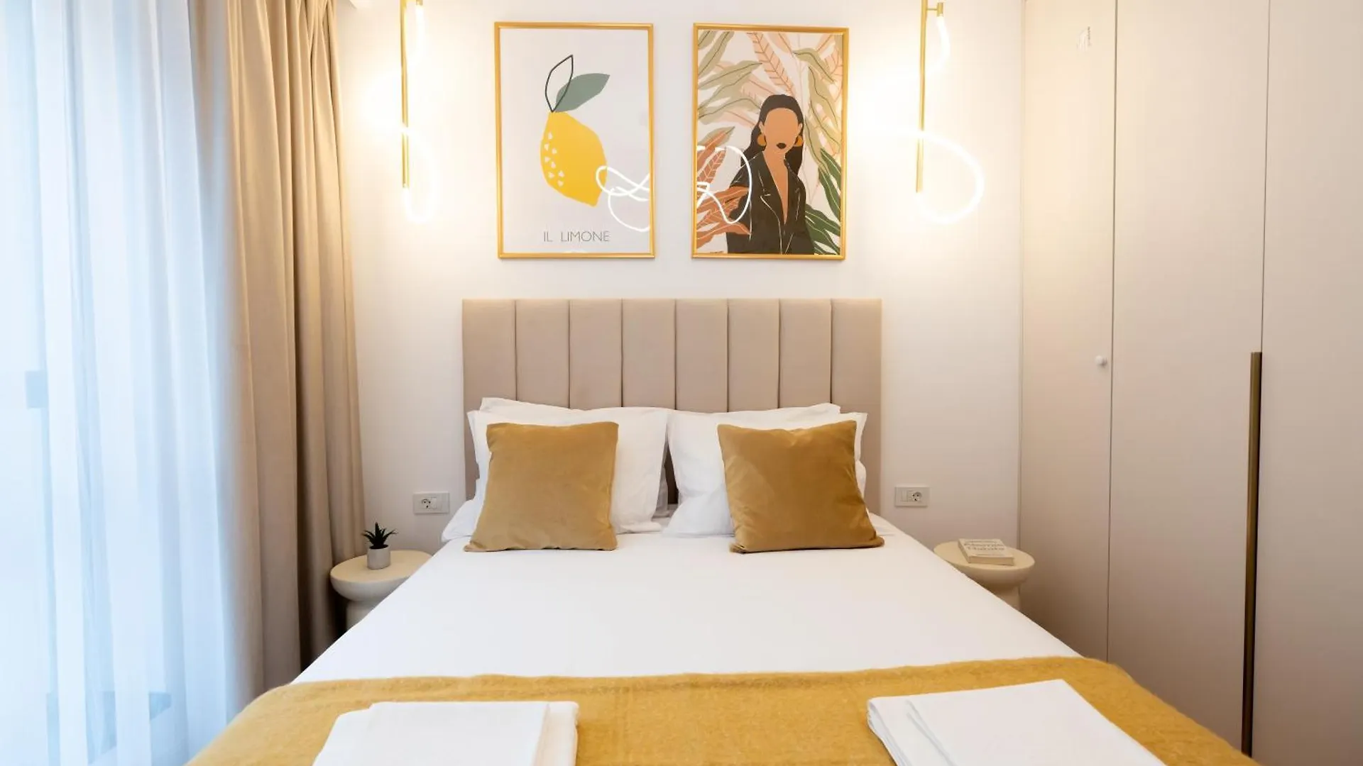 Soni Exclusive Apartments Plaza With Private Parking & Self Check-In Bucharest
